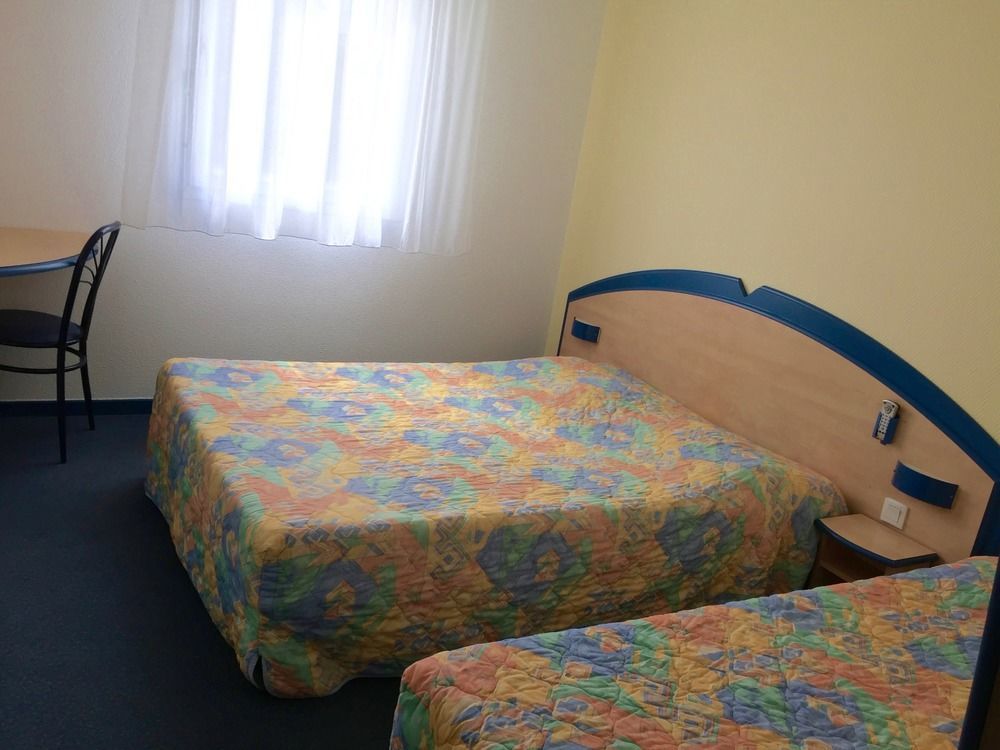 Atena Bordeaux Sud Est Creon - Velo Friendly Екстер'єр фото